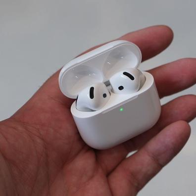 Apple Memperkenalkan AirPods 4: Pembatalan Hingar Tanpa Tip Telinga